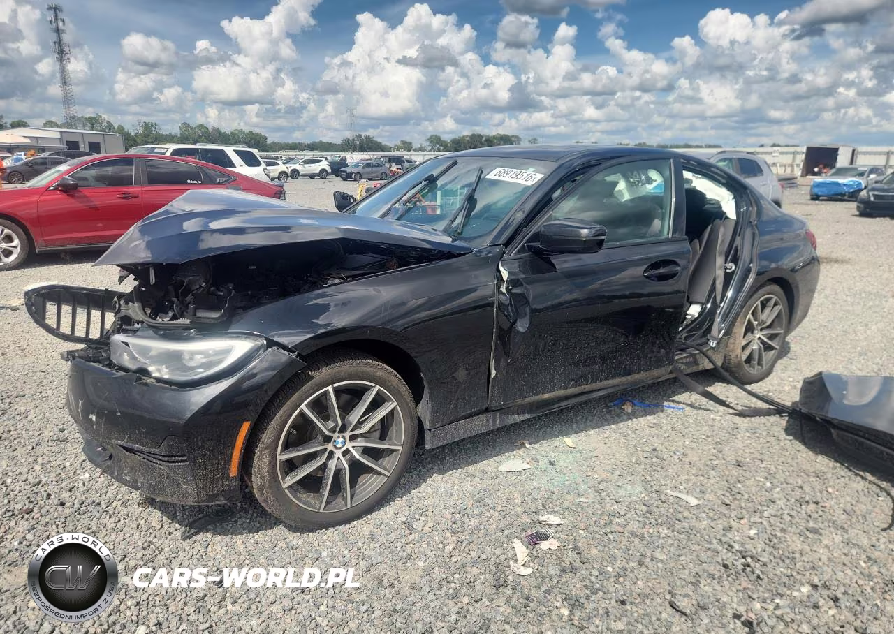 2022 BMW 330Xi VIN:3MW5R7J04N8C54825 - 1