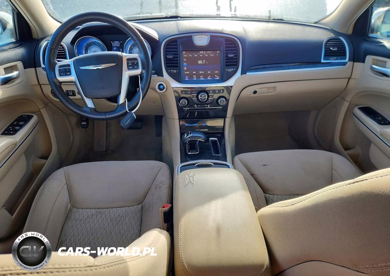 2012 Chrysler 300 VIN:2C3CCAAG6CH312270 - 8