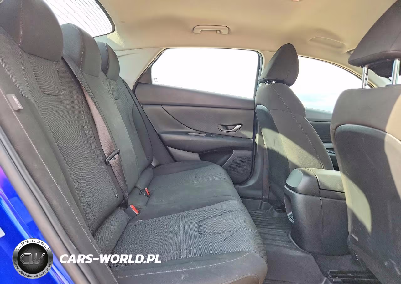 2025 Hyundai Elantra Se VIN:KMHLL4DG3SU025288 - 10