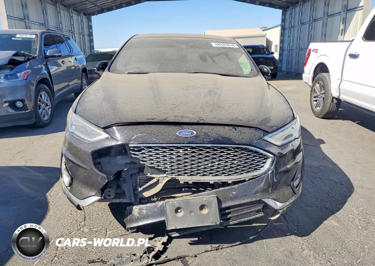 2020 Ford Fusion Titanium VIN:3FA6P0D9XLR137696 - 5