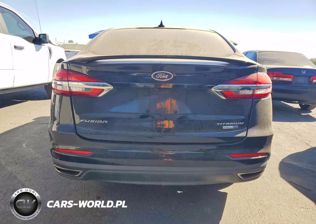 2020 Ford Fusion Titanium VIN:3FA6P0D9XLR137696 - 6