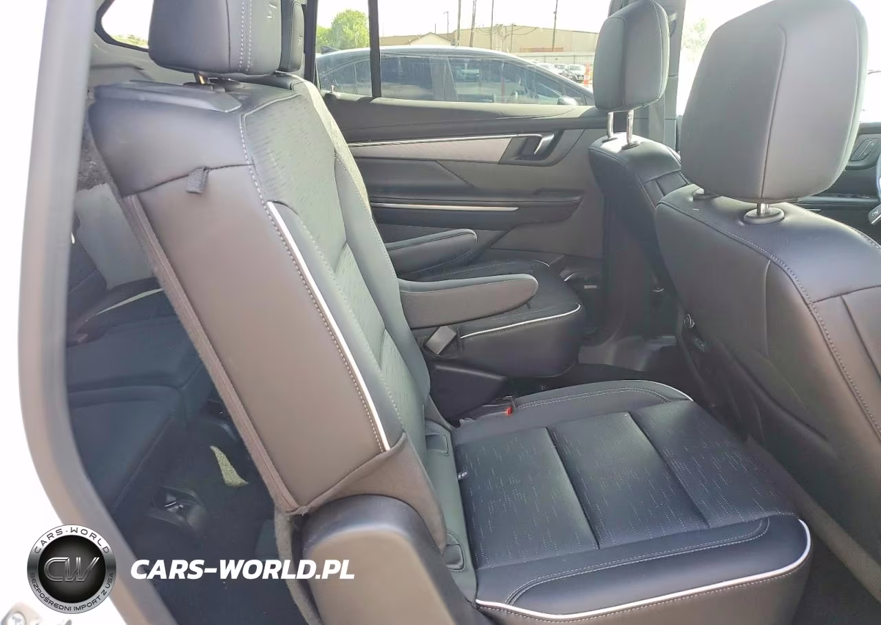 2026 Buick Enclave Sport Touring VIN:5GAERBKS5TJ241185 - 11