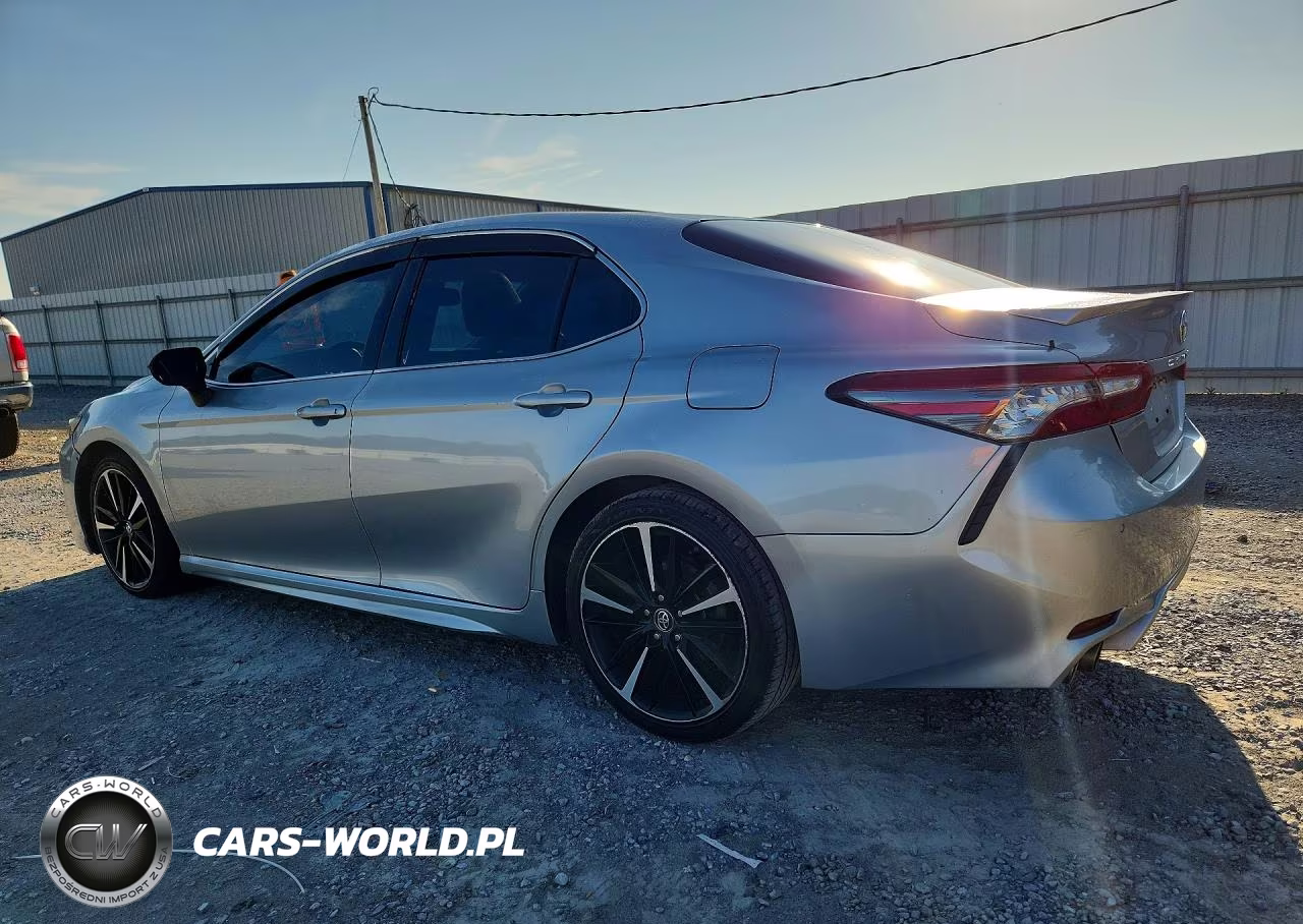 2018 Toyota Camry Xse VIN:4T1B61HK8JU511562 - 2