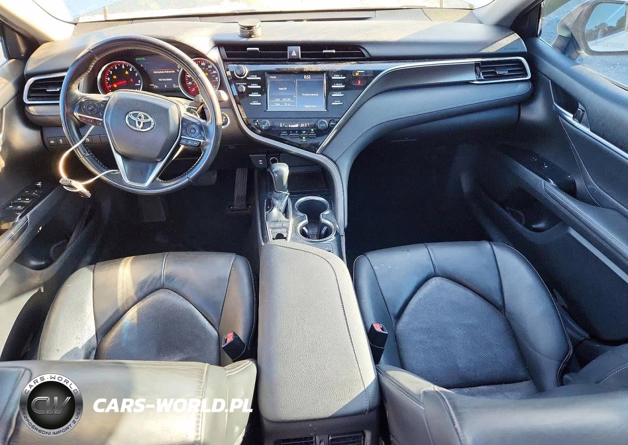 2018 Toyota Camry Xse VIN:4T1B61HK8JU511562 - 8