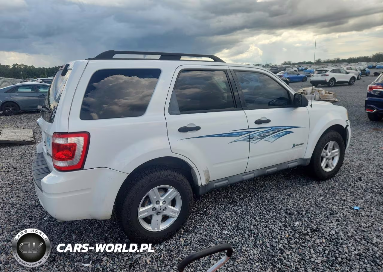 2011 Ford Escape Hybrid VIN:1FMCU5K36BKA69784 - 3