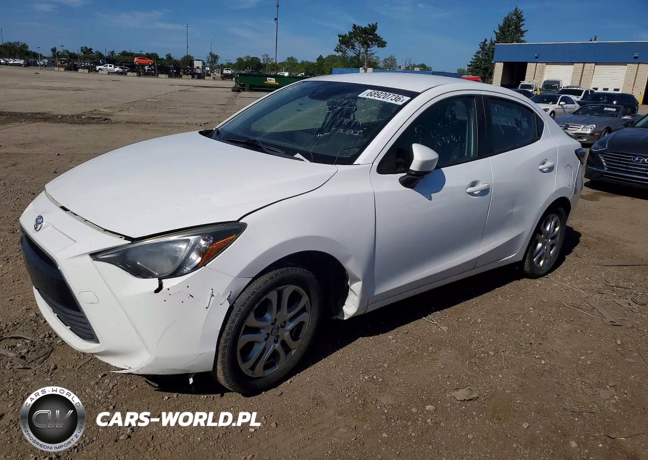 2018 Toyota Yaris Ia Base