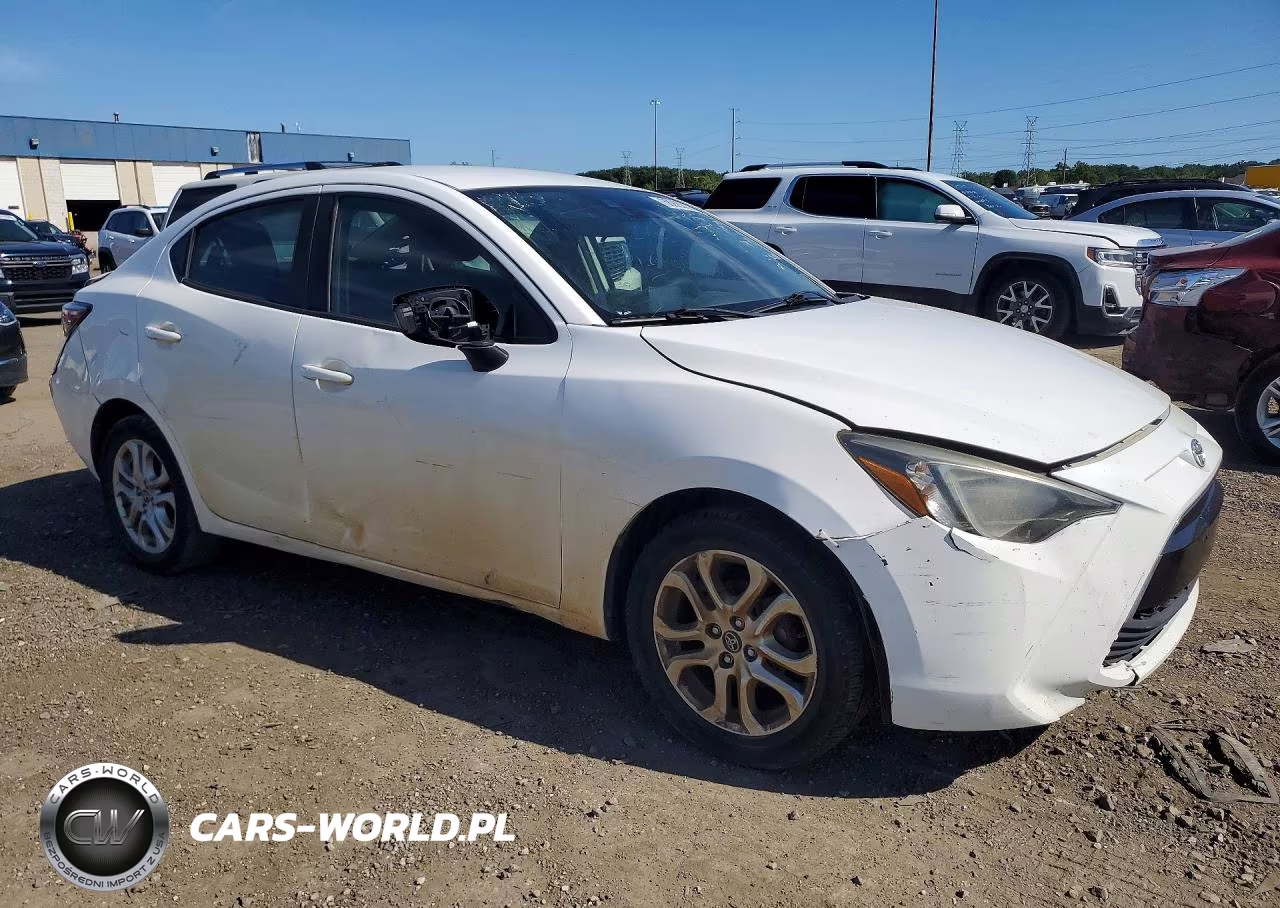 2018 Toyota Yaris Ia Base VIN:3MYDLBYV5JY324574 - 4