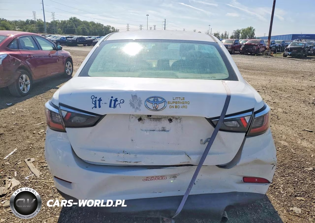 2018 Toyota Yaris Ia Base VIN:3MYDLBYV5JY324574 - 6
