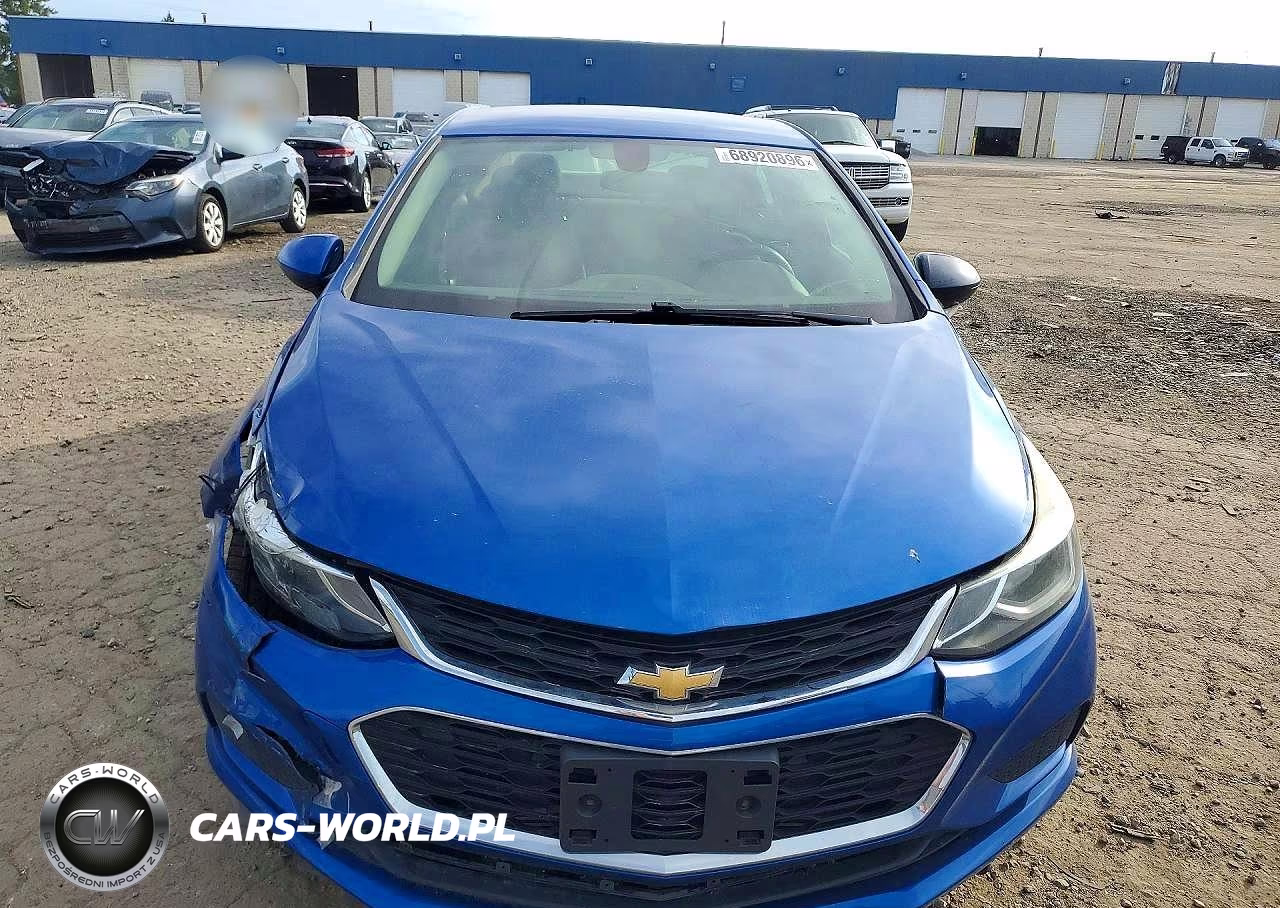2018 Chevrolet Cruze Lt VIN:1G1BE5SM3J7239485 - 5