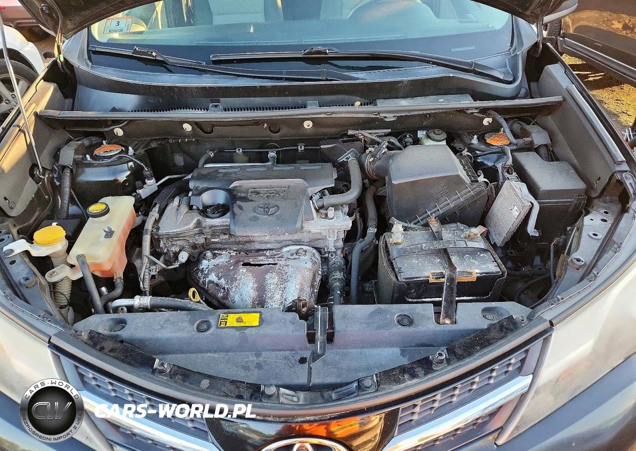 2015 Toyota Rav4 Le VIN:2T3BFREV6FW359700 - 12