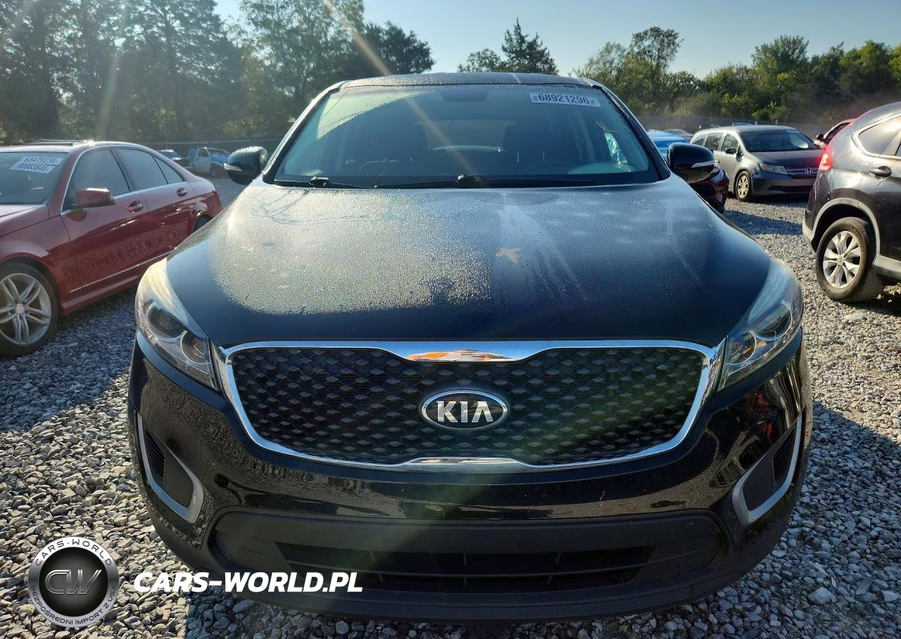 2018 Kia Sorento L VIN:5XYPG4A39JG428705 - 5
