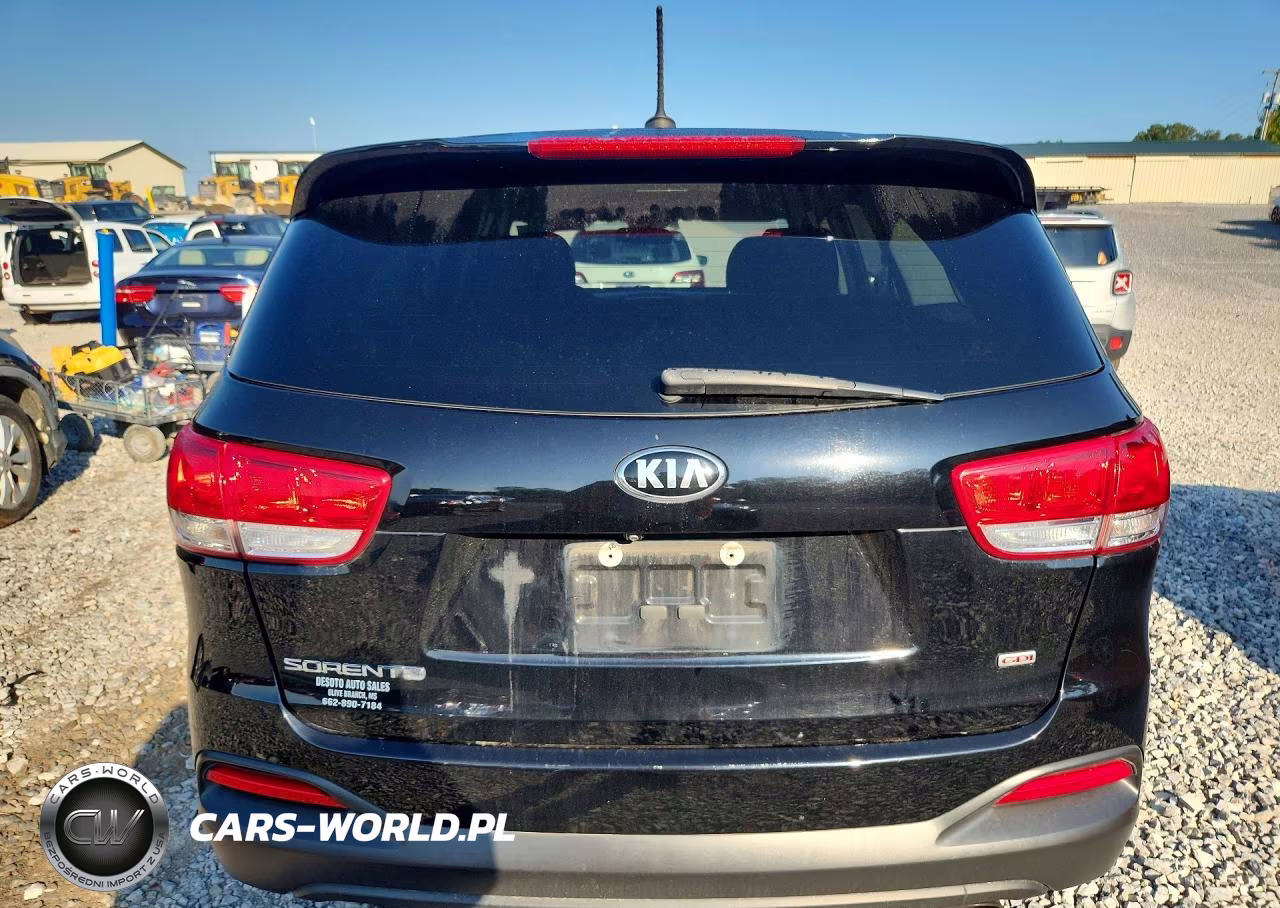 2018 Kia Sorento L VIN:5XYPG4A39JG428705 - 6