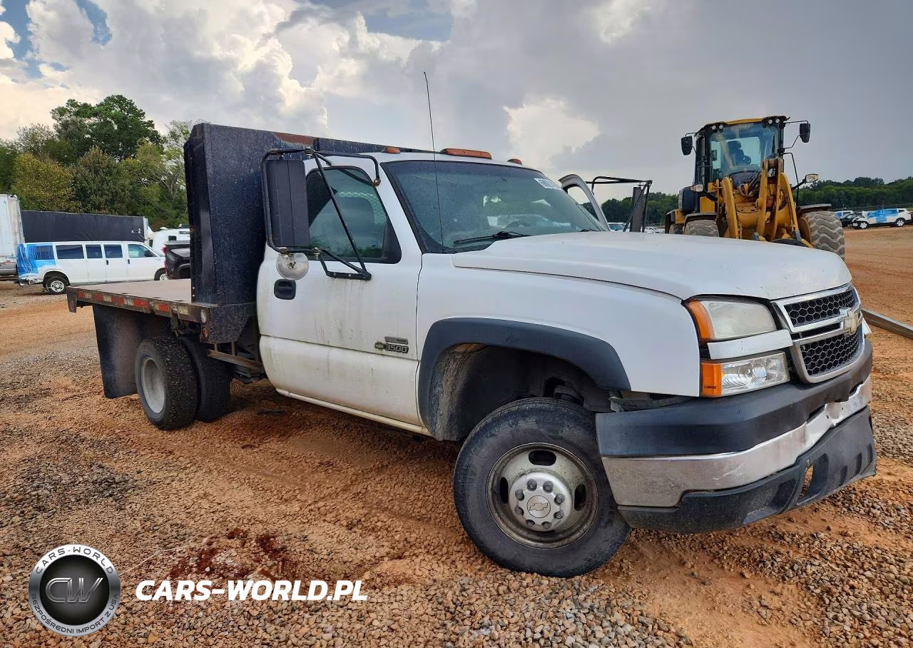 2007 Chevrolet Silverado C3500 VIN:1GBJC34D07E157734 - 4