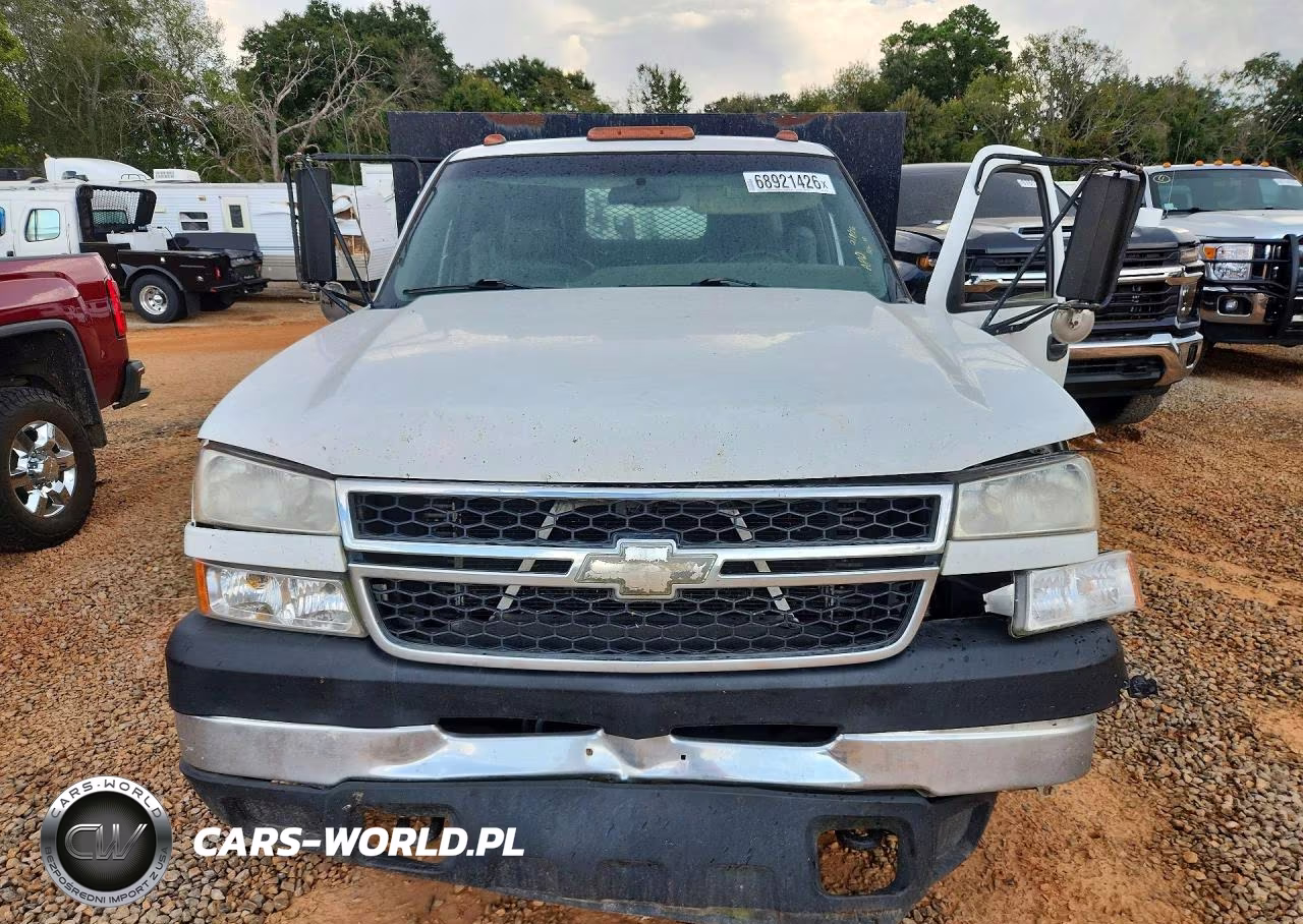 2007 Chevrolet Silverado C3500 VIN:1GBJC34D07E157734 - 5