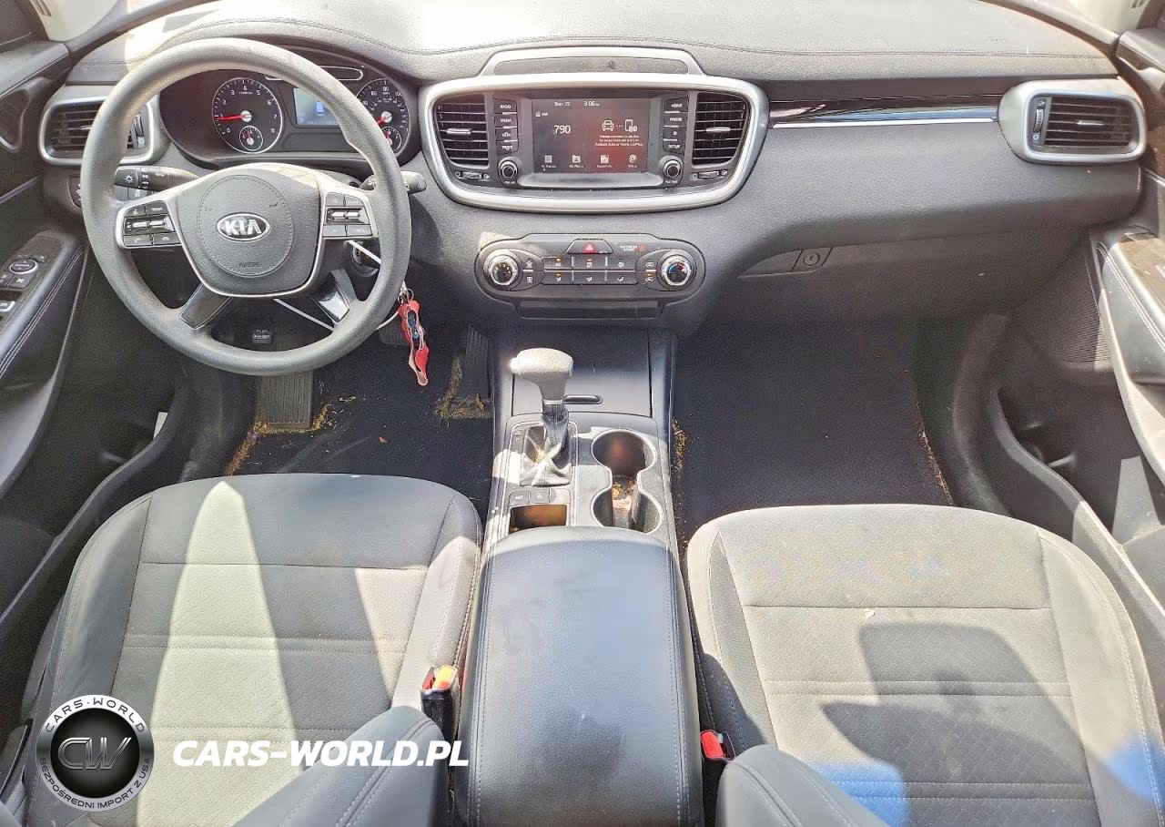 2020 Kia Sorento S VIN:5XYPGDA56LG618367 - 8