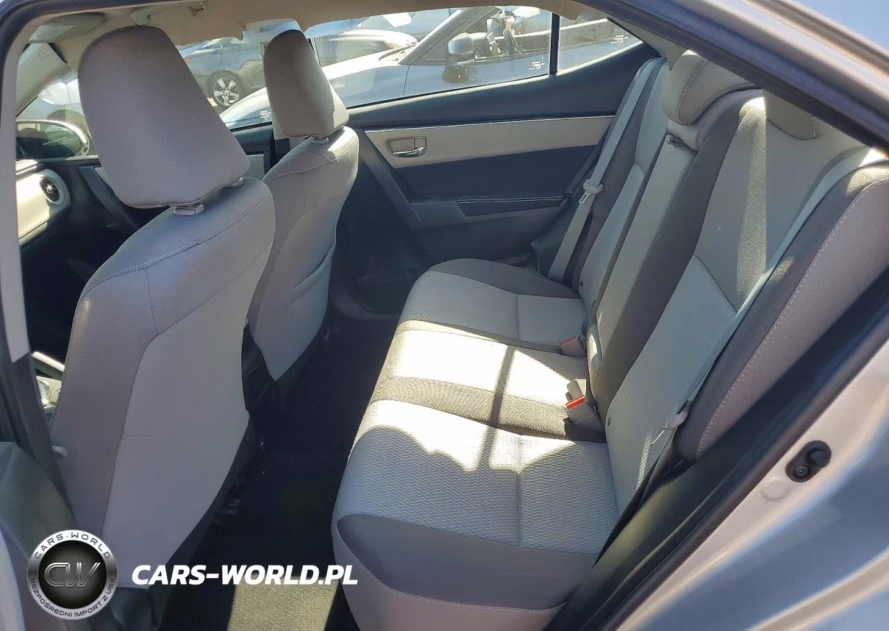 2017 Toyota Corolla Le VIN:5YFBURHE7HP677324 - 10
