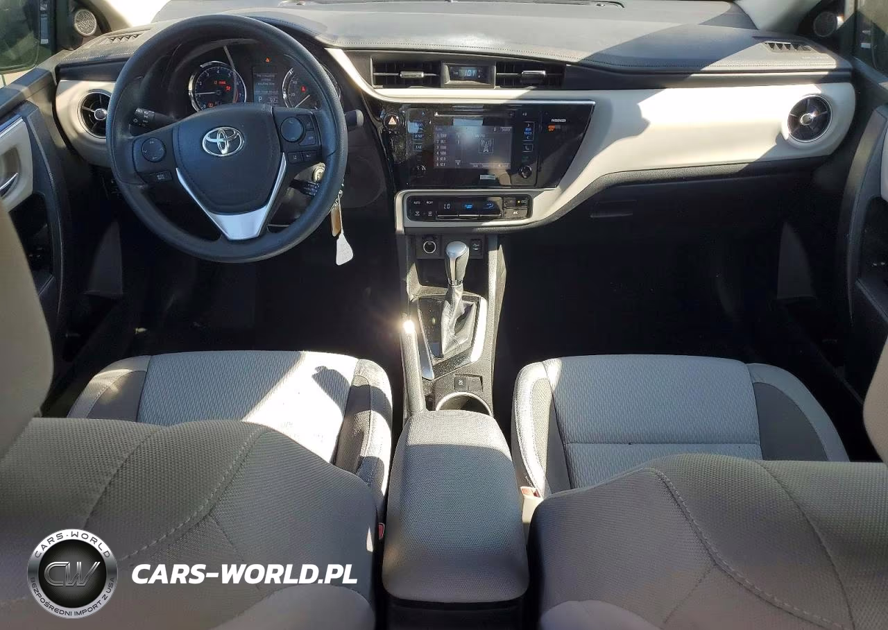 2017 Toyota Corolla Le VIN:5YFBURHE7HP677324 - 8