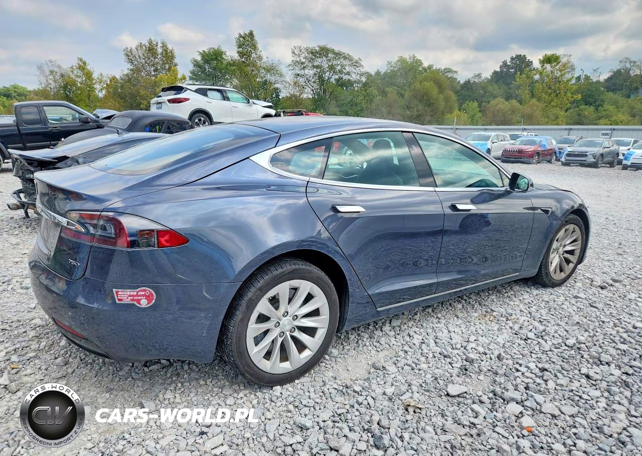 2018 Tesla Model S VIN:5YJSA1E21JF289186 - 3
