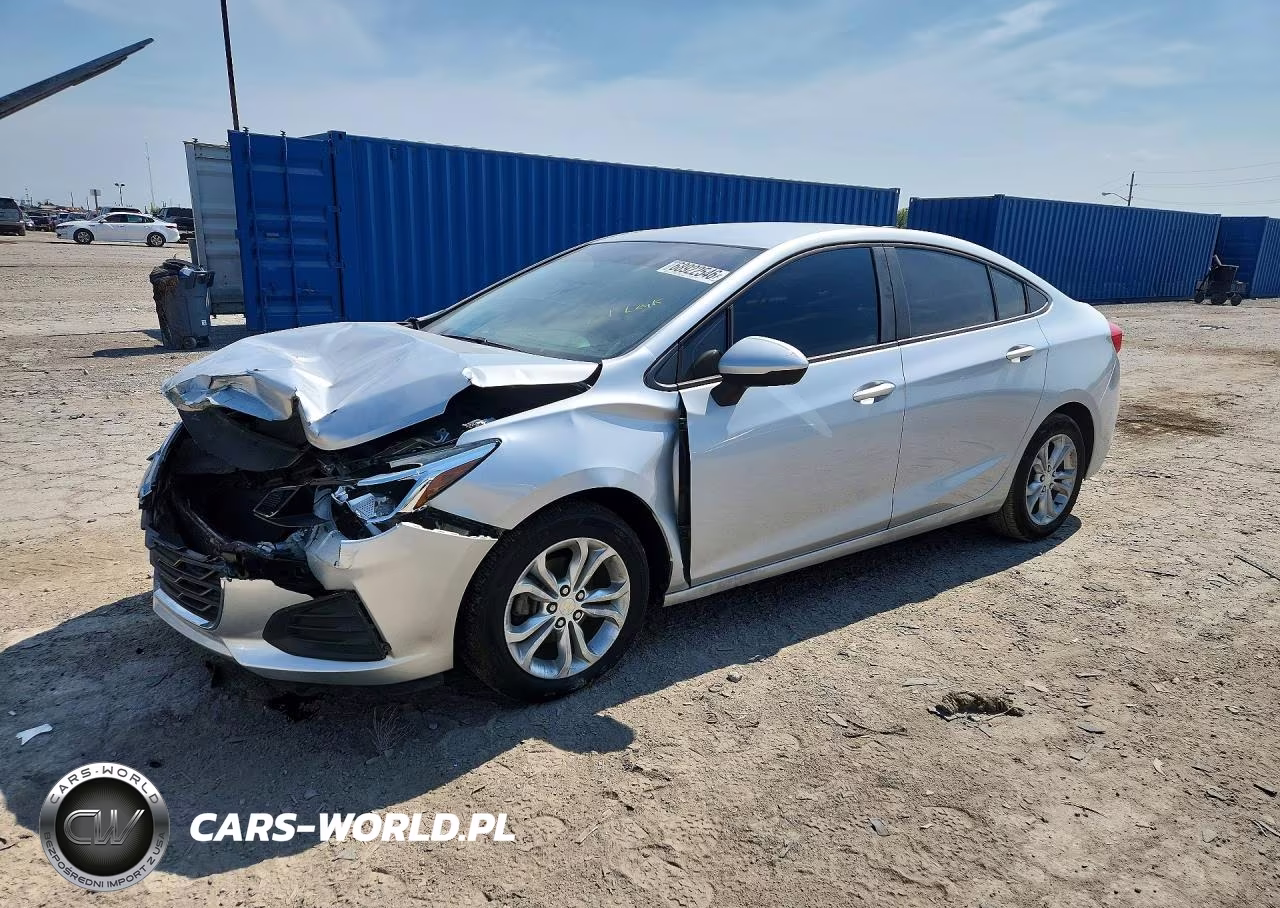 2019 Chevrolet Cruze Ls – zdjęcie 1 z 12