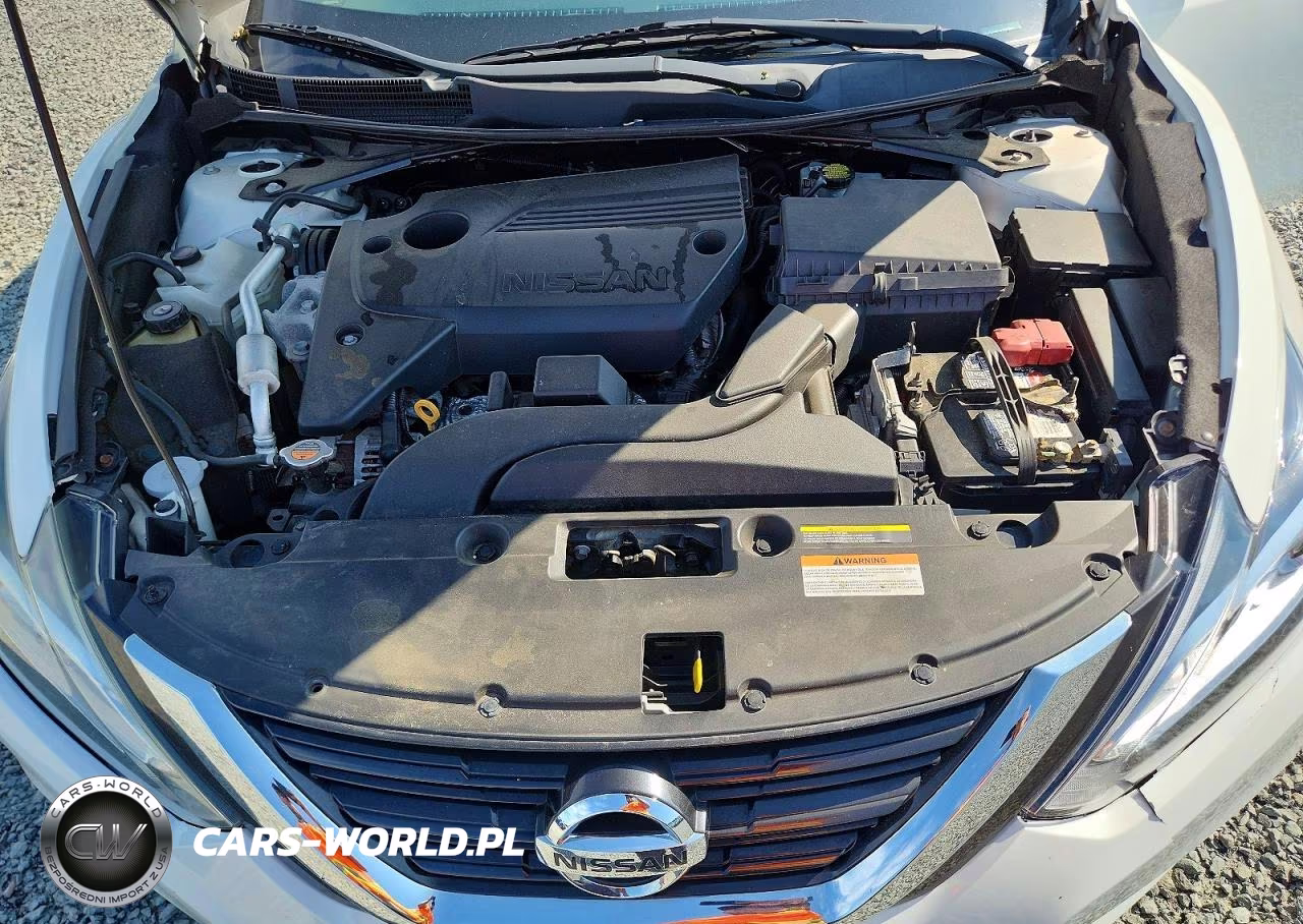 2018 Nissan Altima 2.5 S VIN:1N4AL3AP4JC119006 - 11