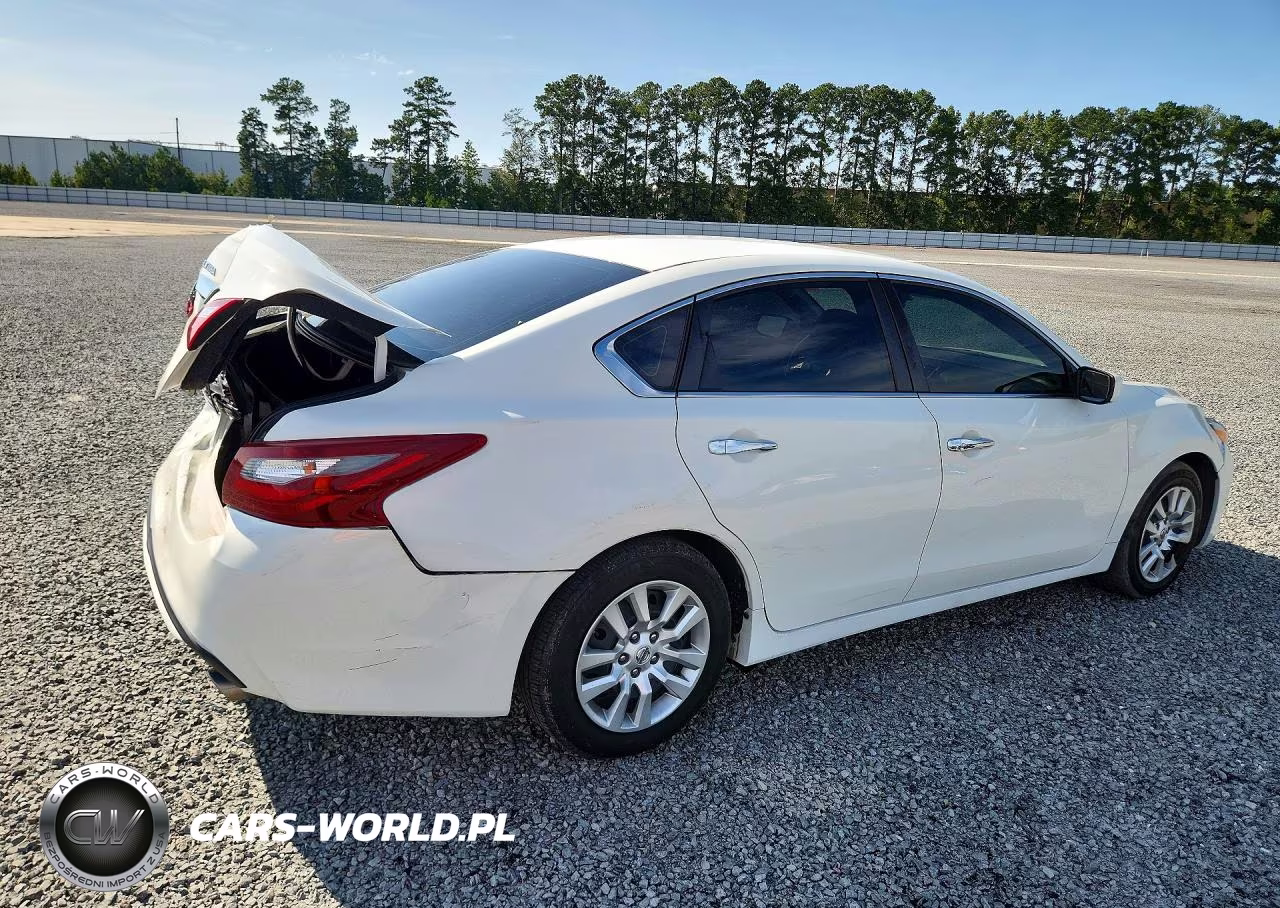 2018 Nissan Altima 2.5 S VIN:1N4AL3AP4JC119006 - 3