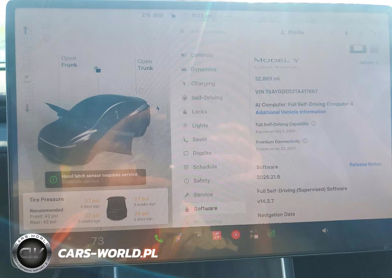 2026 Tesla Model Y VIN:7SAYGDED3TA417667 - 9