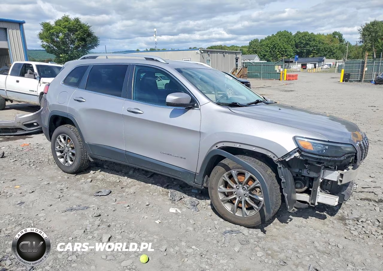 2021 Jeep Cherokee Latitude Plus VIN:1C4PJMLB0MD166405 - 4