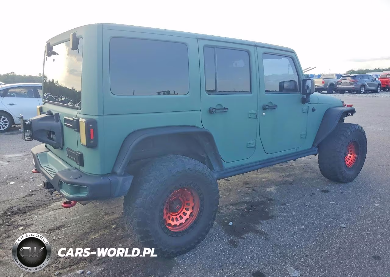 2014 Jeep Wrangler Unlimited Rubicon VIN:1C4BJWFG4EL167383 - 3