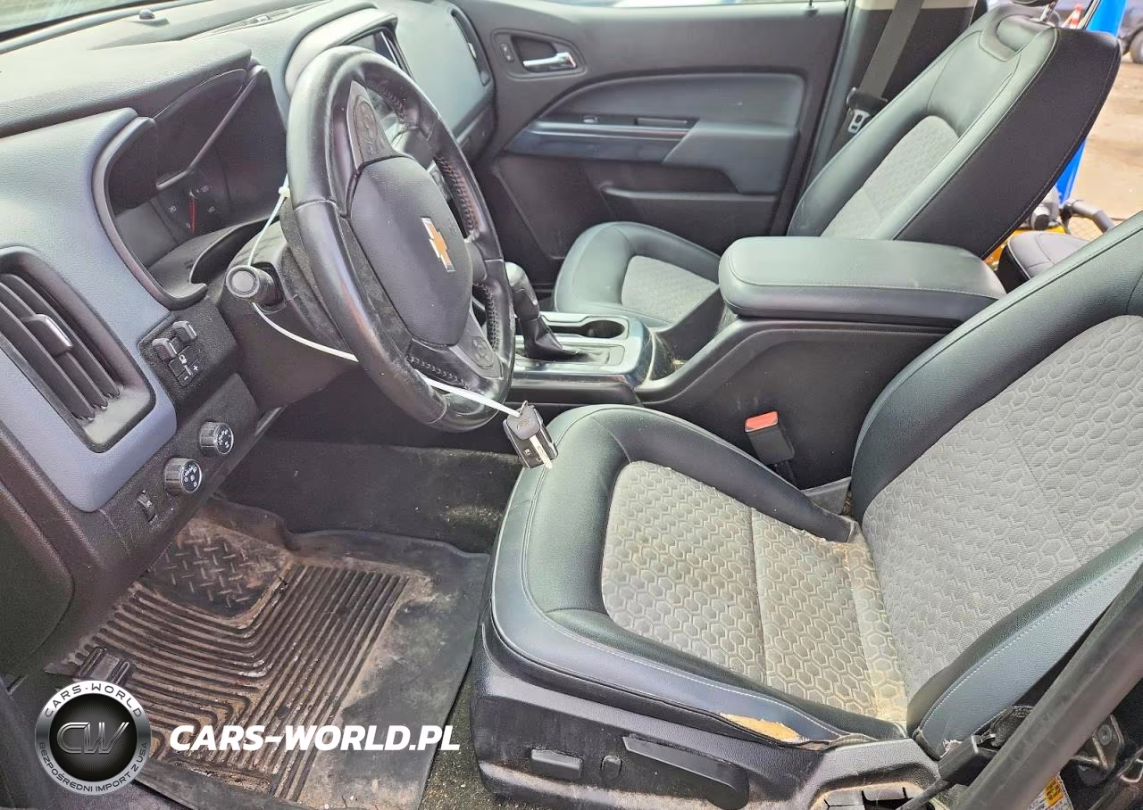 2018 Chevrolet Colorado Z71 VIN:1GCGTDEN3J1176473 - 7