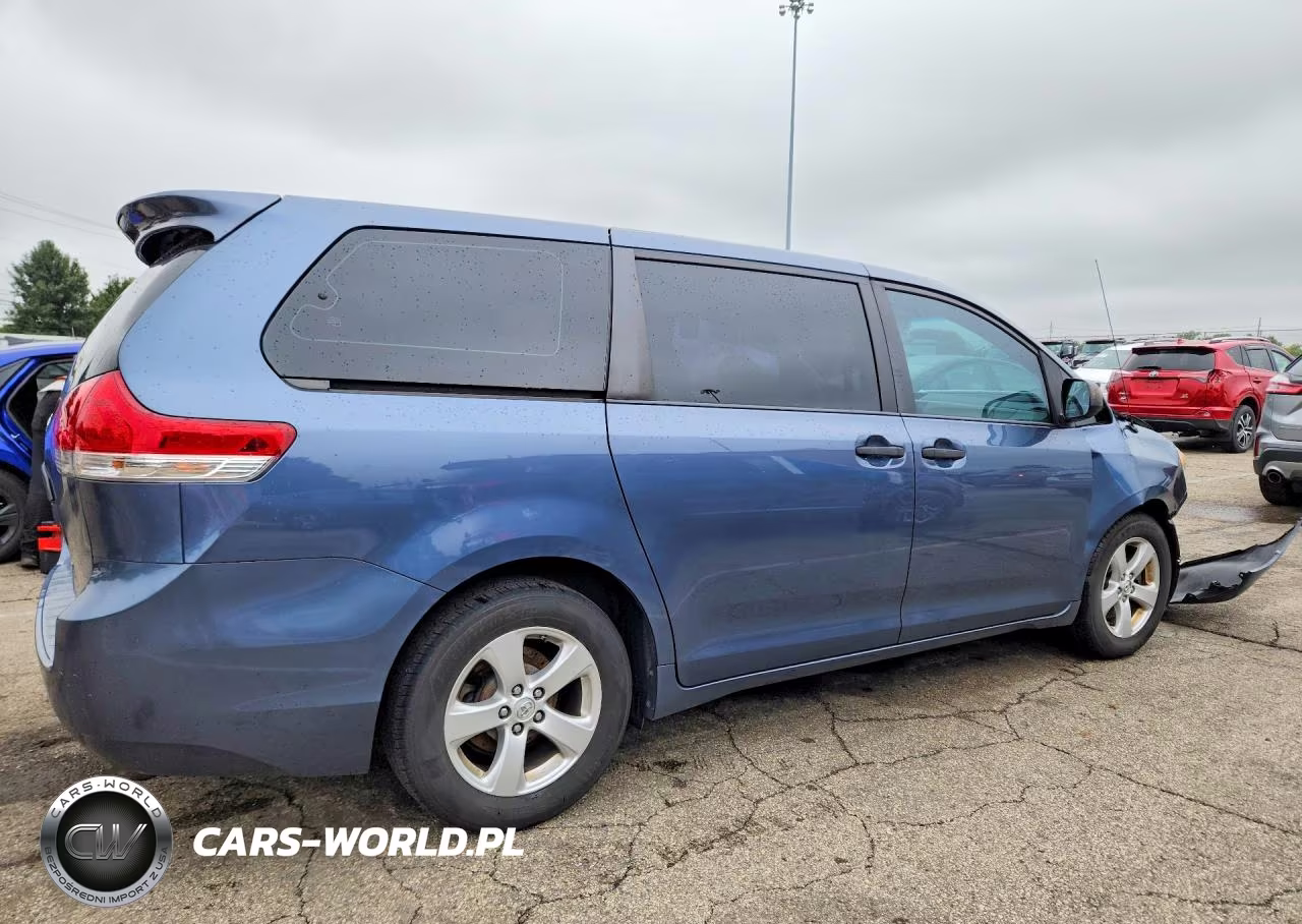 2014 Toyota Sienna L 7-Passenger VIN:5TDZK3DCXES433773 - 3