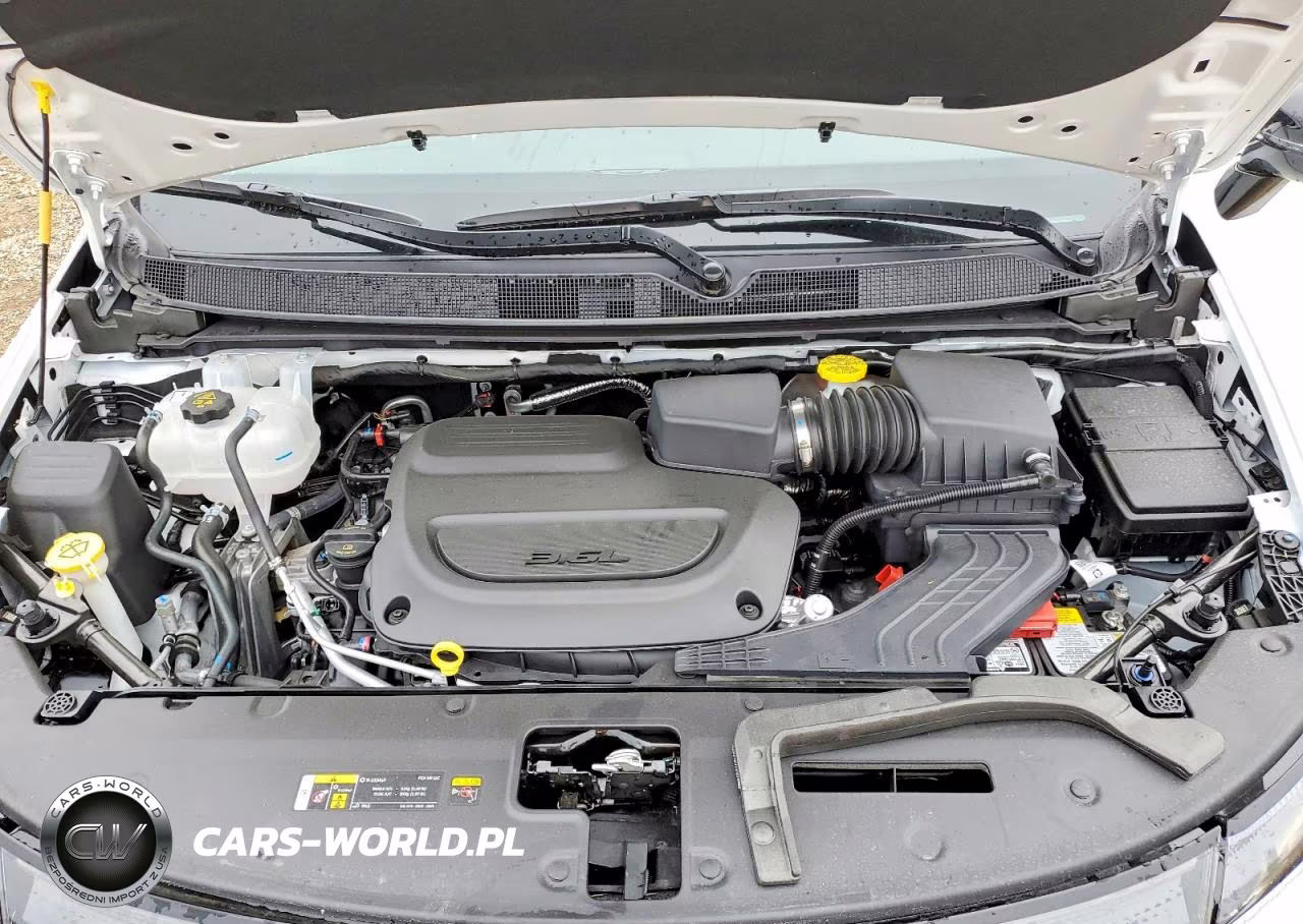 2027 Chrysler Pacifica Select VIN:2C4RC1BGXVR593023 - 12