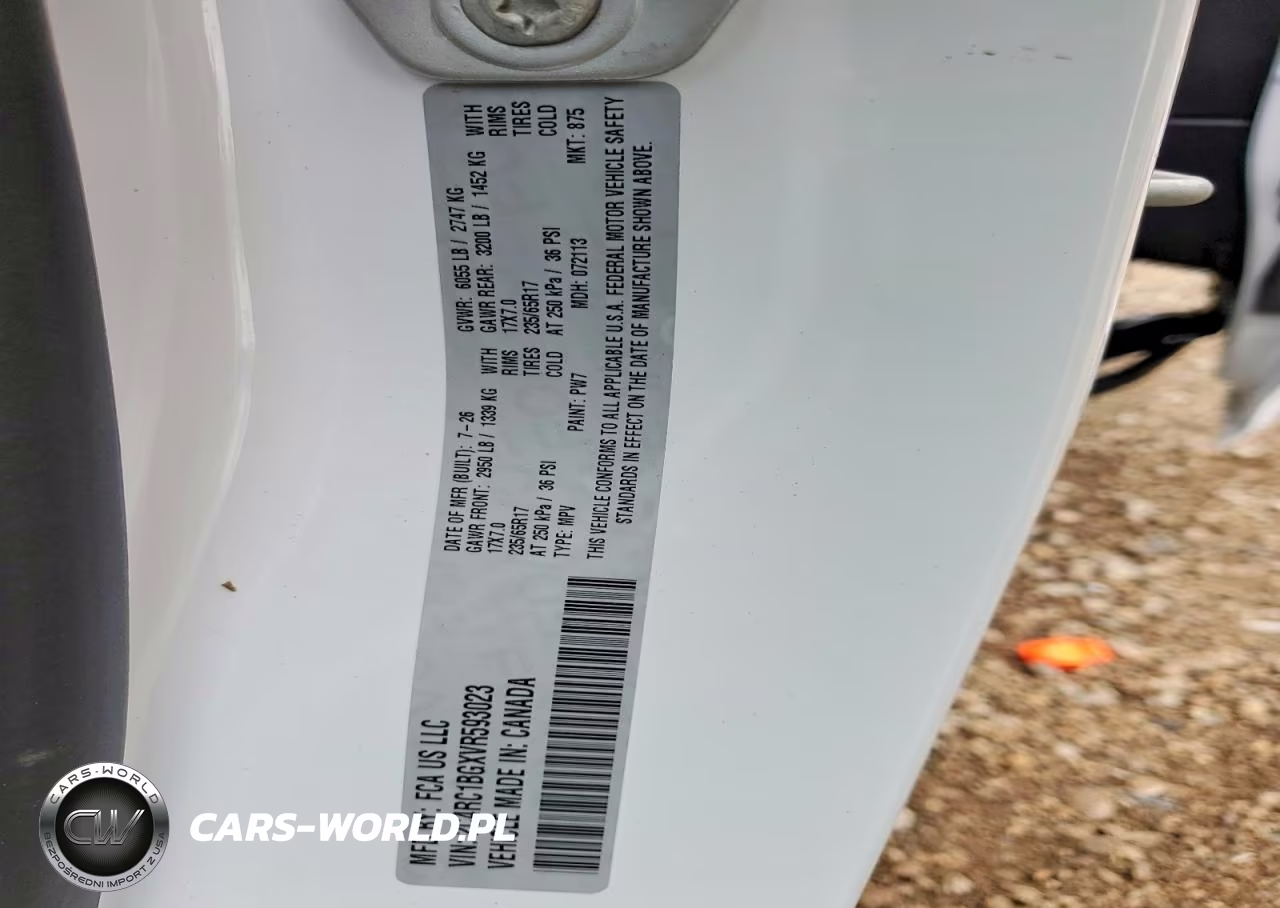 2027 Chrysler Pacifica Select VIN:2C4RC1BGXVR593023 - 13