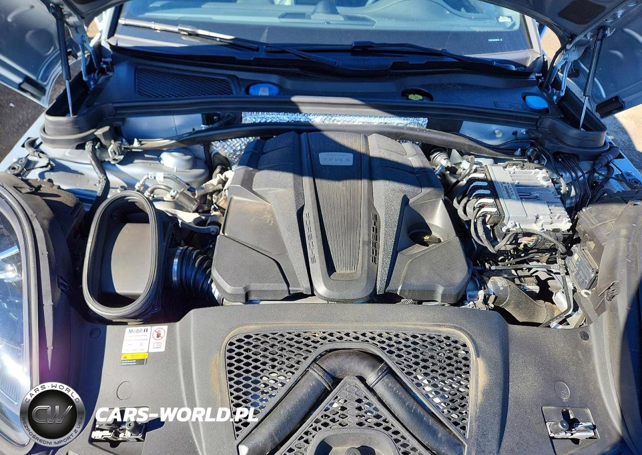 2023 Porsche Macan S VIN:WP1AG2A52PLB37521 - 12