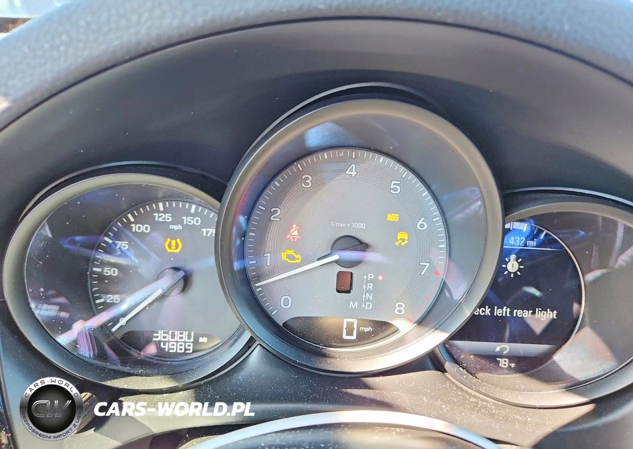 2023 Porsche Macan S VIN:WP1AG2A52PLB37521 - 9
