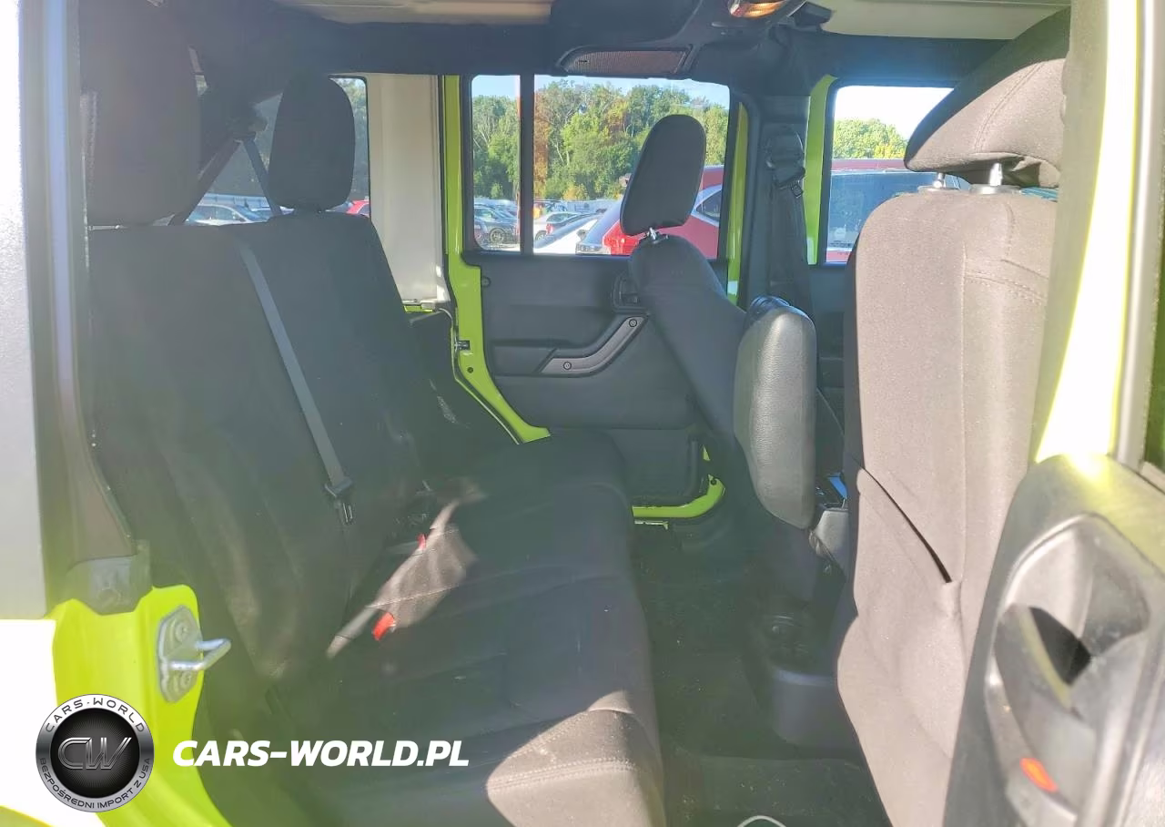 2016 Jeep Wrangler Unlimited Sport VIN:1C4BJWDG6GL304183 - 10