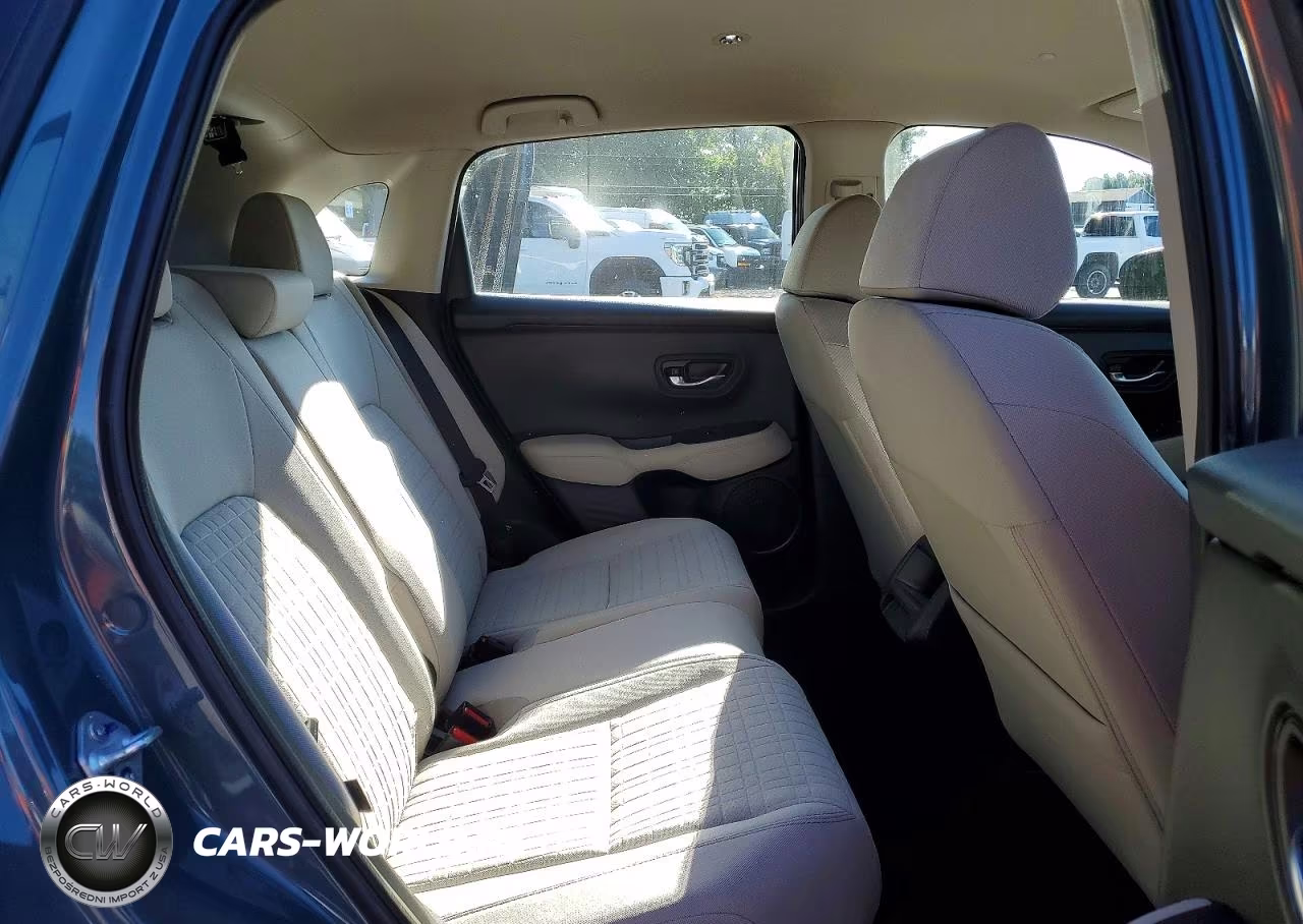 2025 Honda Hr-V Lx VIN:3CZRZ2H39SM769288 - 11
