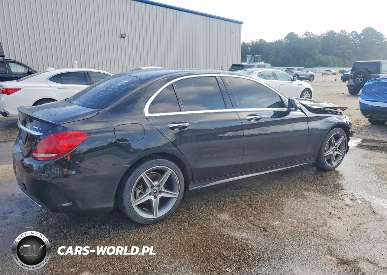 2018 Mercedes-Benz C 300 4Matic VIN:WDDWF4KB4JR395074 - 3