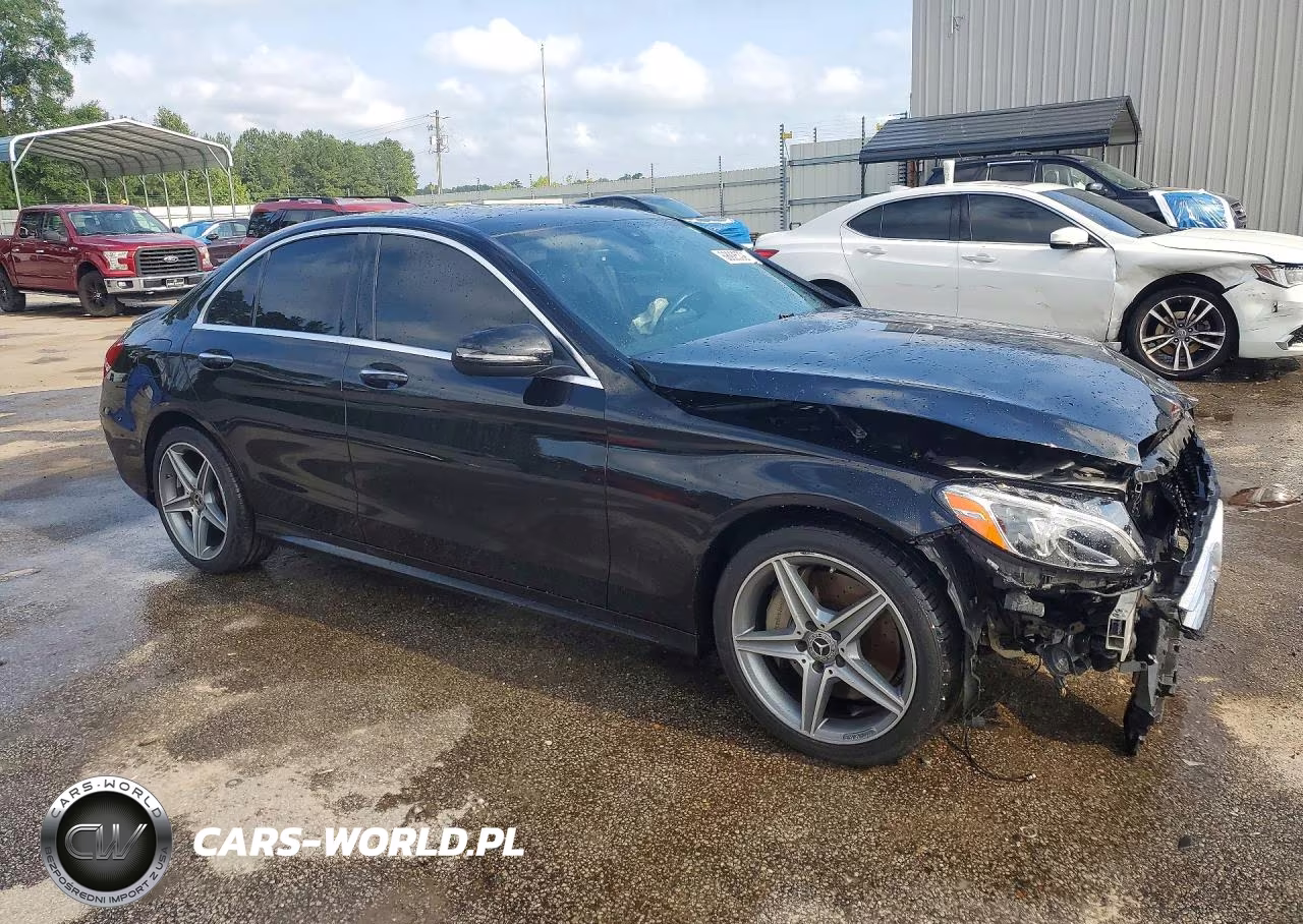 2018 Mercedes-Benz C 300 4Matic VIN:WDDWF4KB4JR395074 - 4