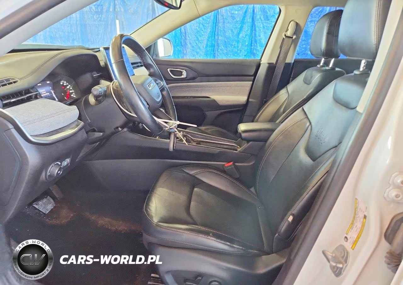 2022 Jeep Compass Latitude Lux VIN:3C4NJDFB6NT129227 - 7