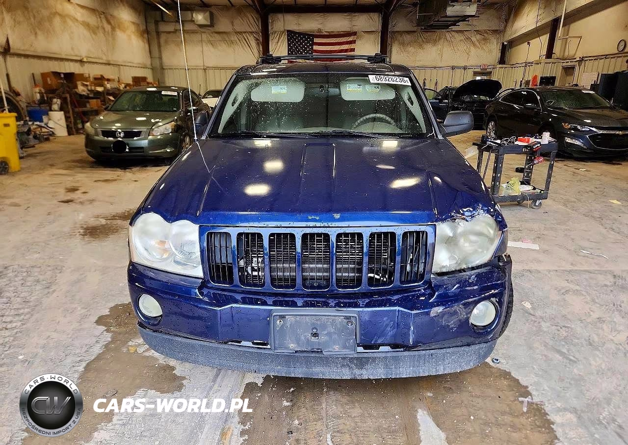 2005 Jeep Grand Cherokee Laredo VIN:1J4GR48K55C512855 - 5