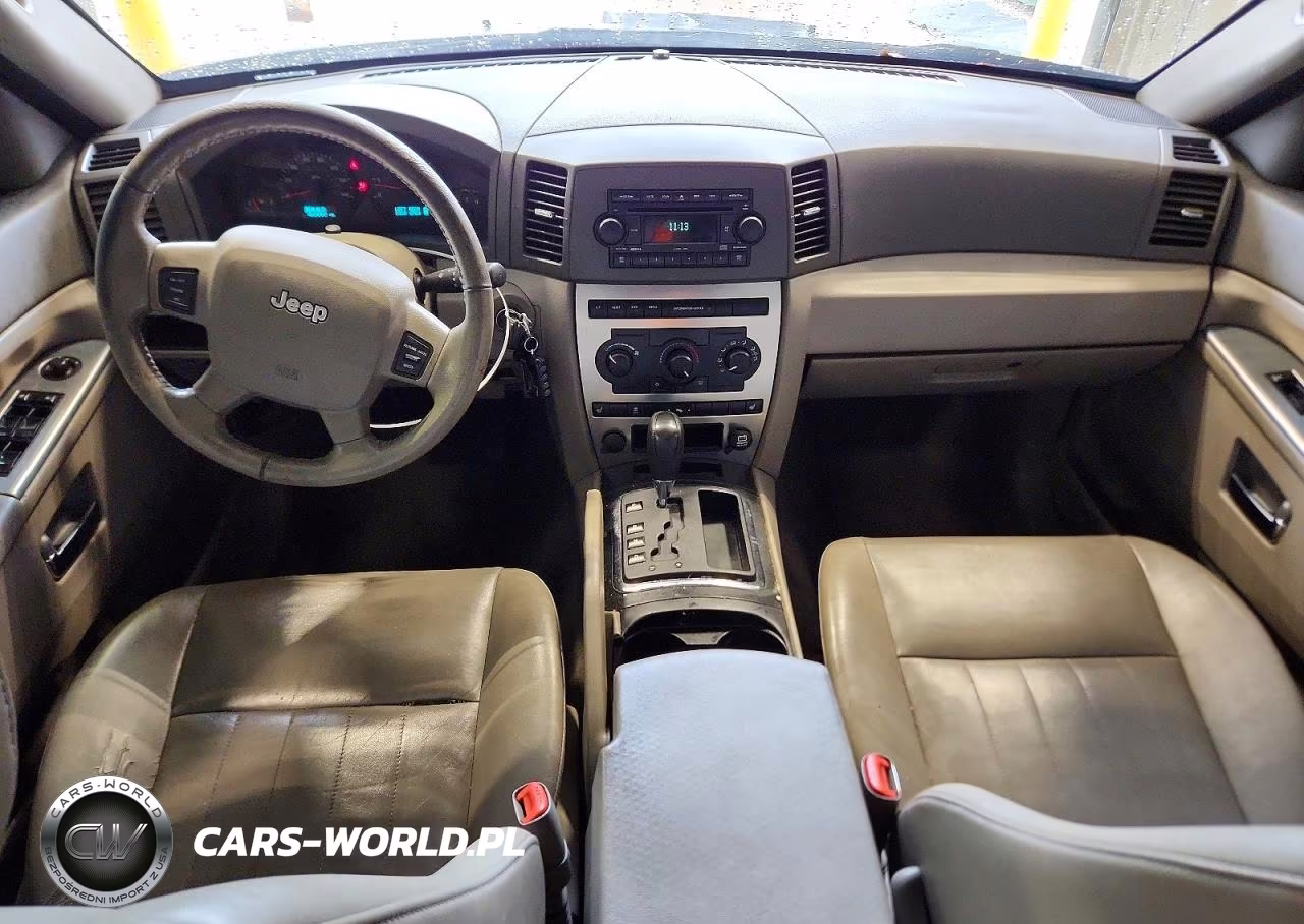 2005 Jeep Grand Cherokee Laredo VIN:1J4GR48K55C512855 - 8