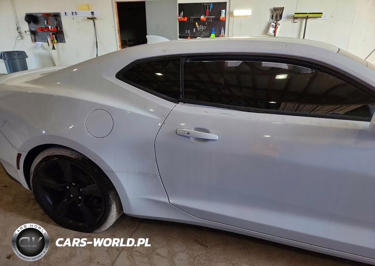 2017 Chevrolet Camaro Lt VIN:1G1FD1RX8H0133694 - 10