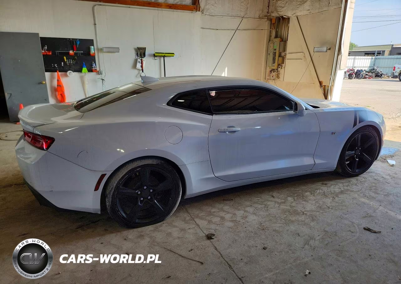 2017 Chevrolet Camaro Lt VIN:1G1FD1RX8H0133694 - 3