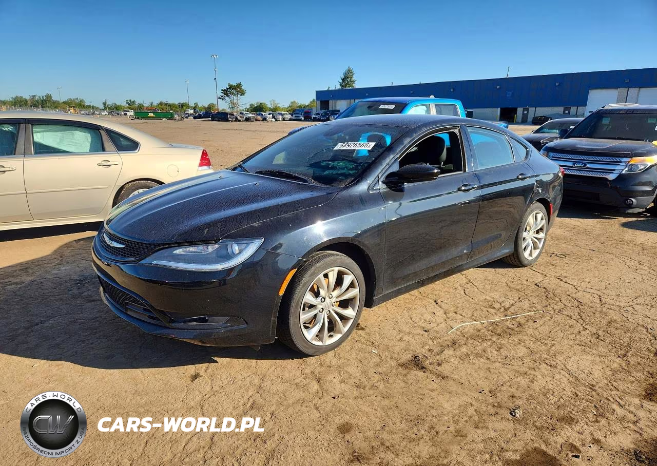 2015 Chrysler 200 S