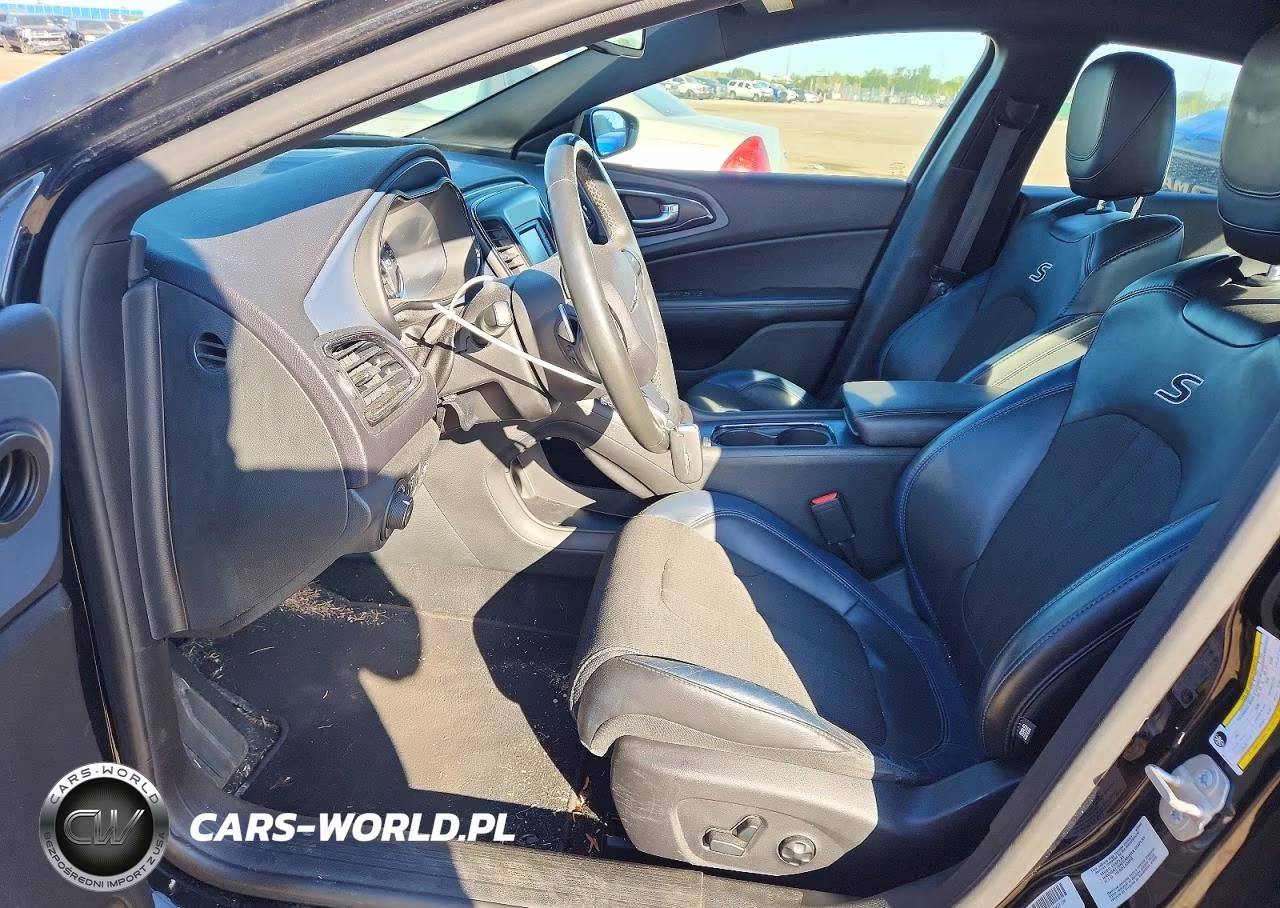 2015 Chrysler 200 S VIN:1C3CCCBB1FN654624 - 7