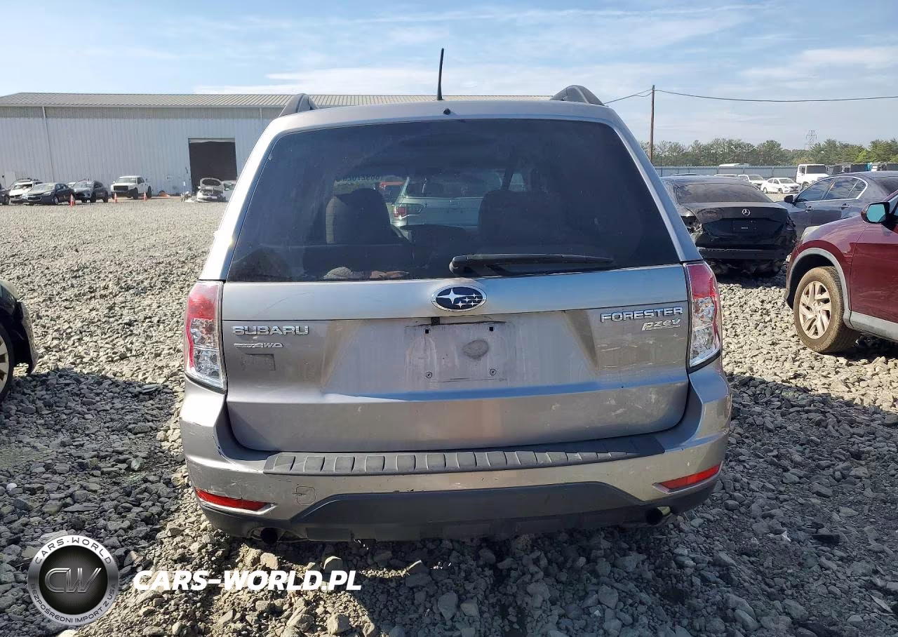 2011 Subaru Forester 2.5X Premium VIN:JF2SHADC9BH738252 - 6