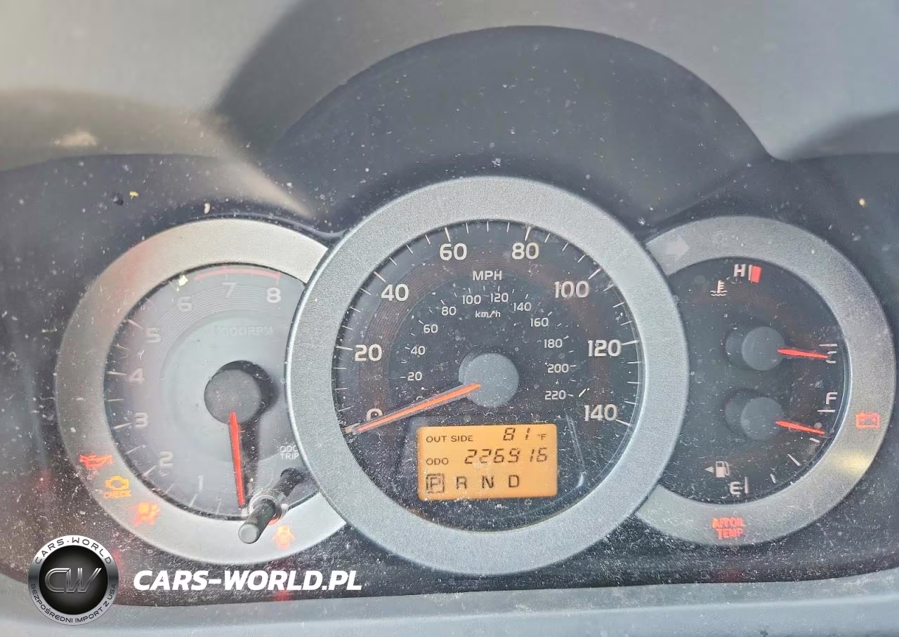 2007 Toyota Rav4 Limited VIN:JTMBD31V875072795 - 9