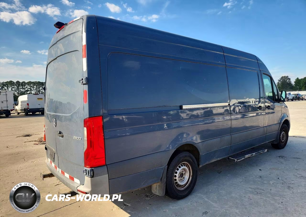 2021 Mercedes-Benz Sprinter 2500 VIN:W1Y40CHY1MT073634 - 3