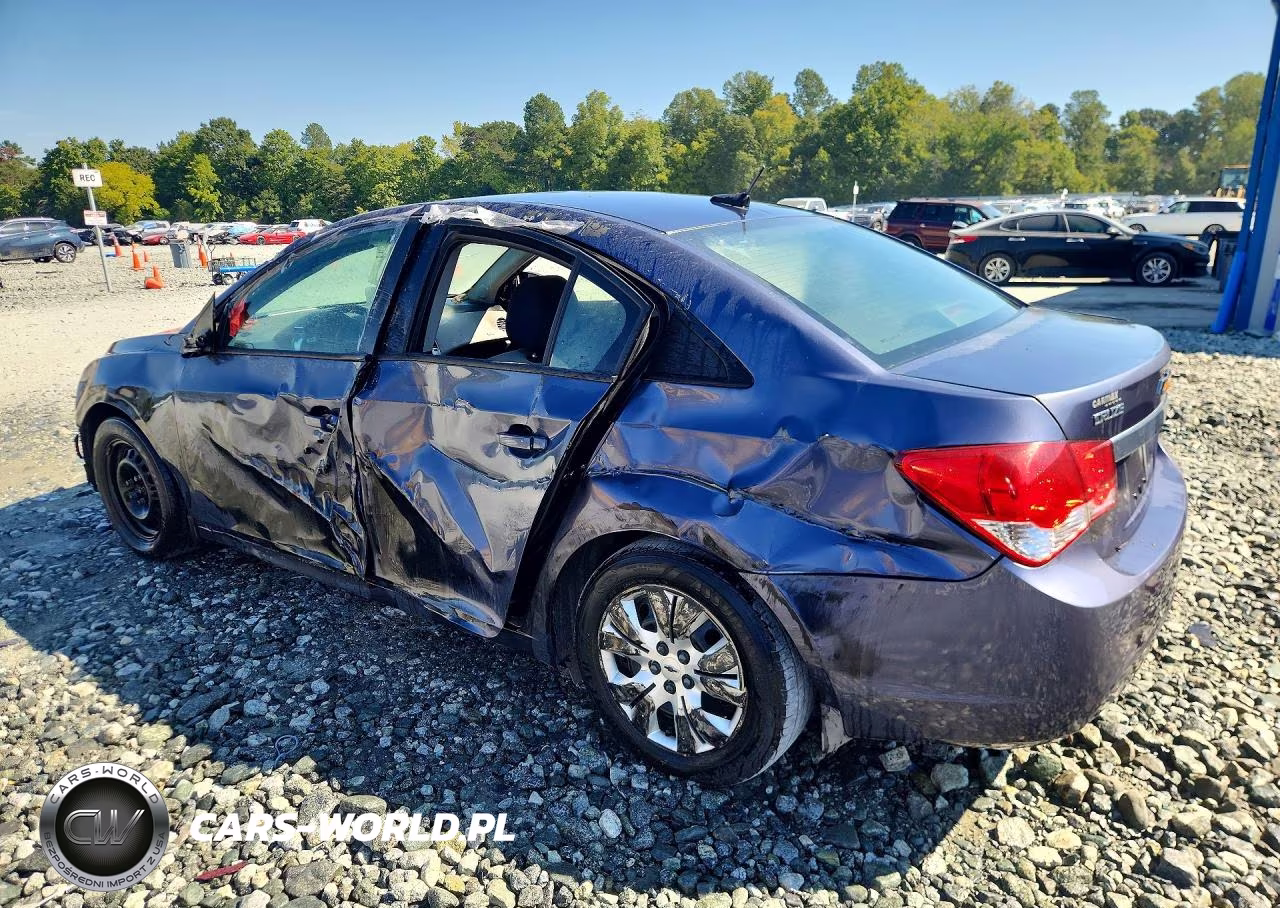2014 Chevrolet Cruze Ls VIN:1G1PA5SG9E7347837 - 2