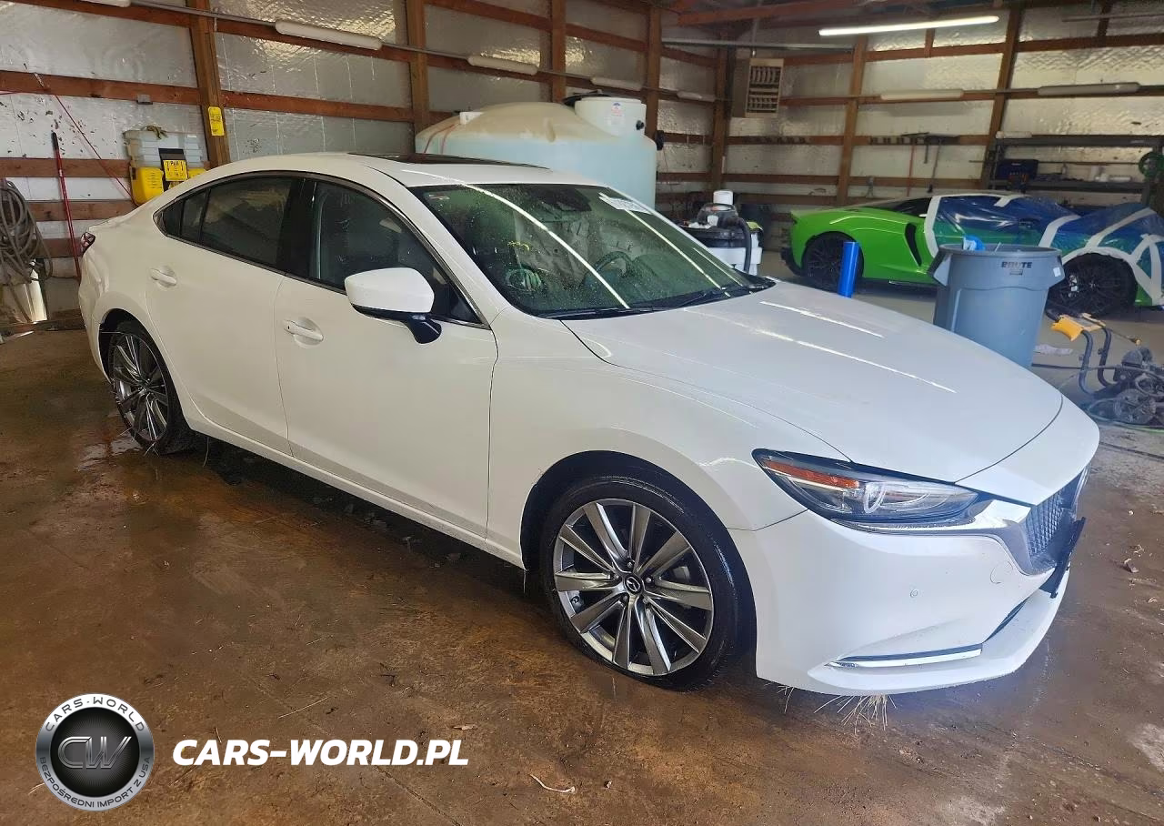 2018 Mazda 6 Signature VIN:JM1GL1XY8J1324817 - 4